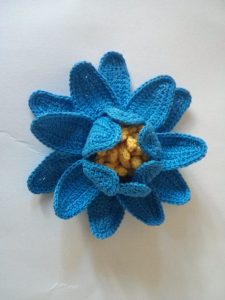 broche-flor-azul_1