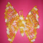 Otro tipo de Mariposa a Crochet a dos Colores